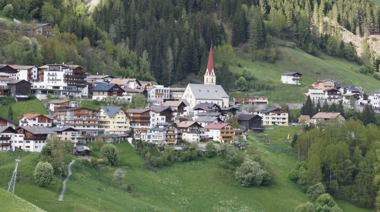 Готель Apart Garni Dorfblick Каппль Екстер'єр фото